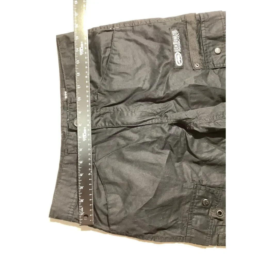 Ecko Unltd Black Cargo Shorts Men’s Size 29 – Streetwear, Utility, Raw Cut - Picture 3 of 8